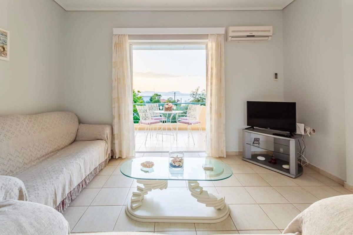 Villa Seaview Terrace Haven-Perfect Location By The Sea Kalamata Exterior foto